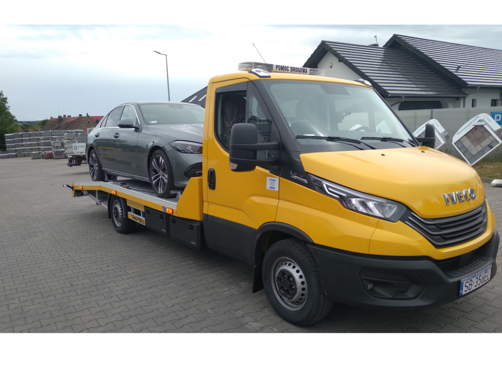 pomoc drogowa skoczów